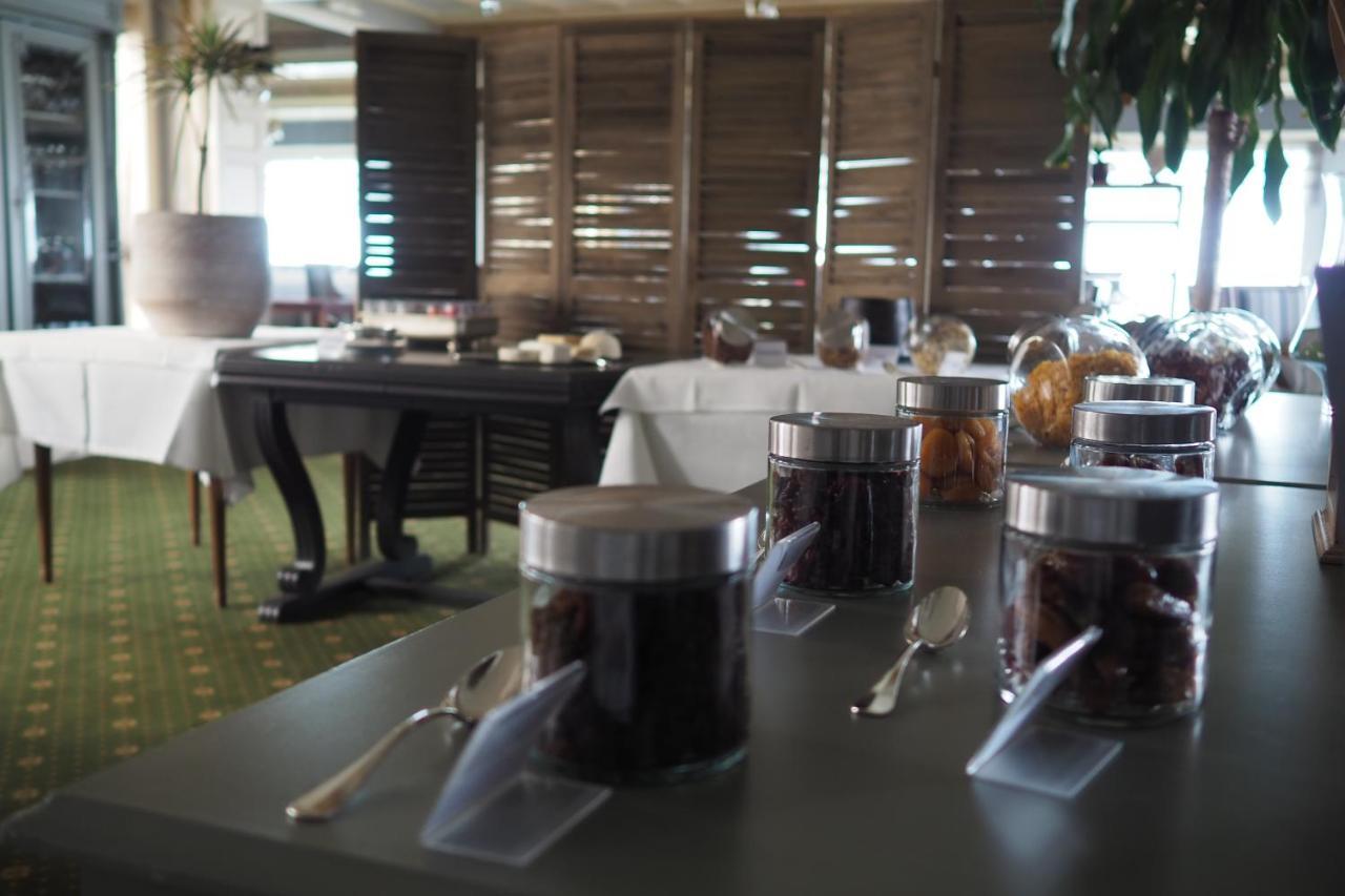 Hotel Primavera Saint-Palais-sur-Mer Ngoại thất bức ảnh